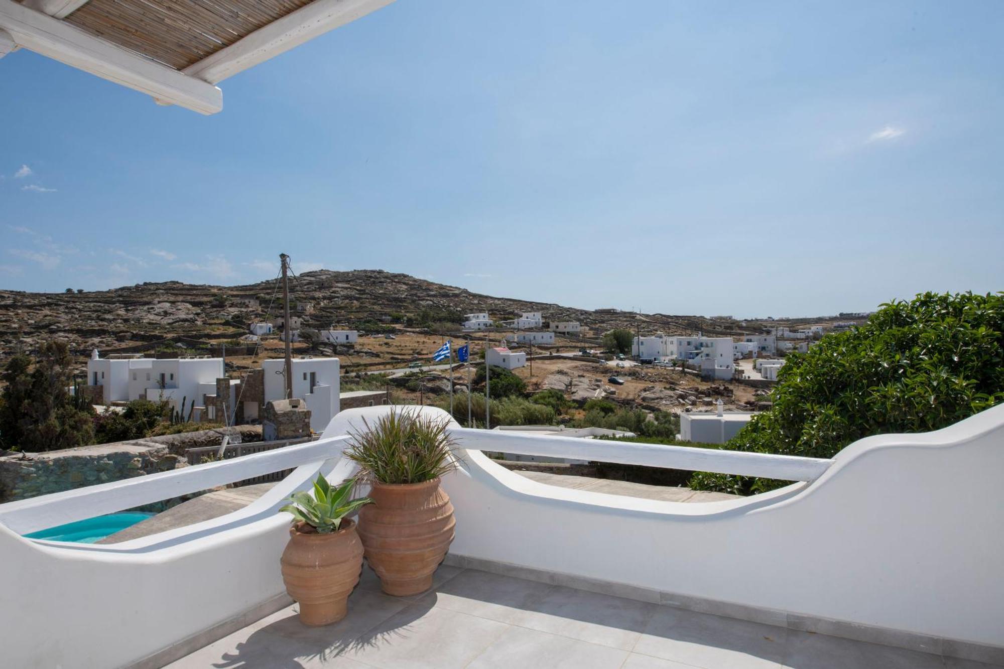 Tatiana Villa & Apartments Klouvas Exterior photo
